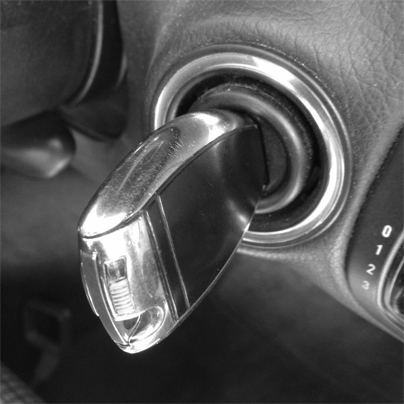 Mercedes key fob in ignition